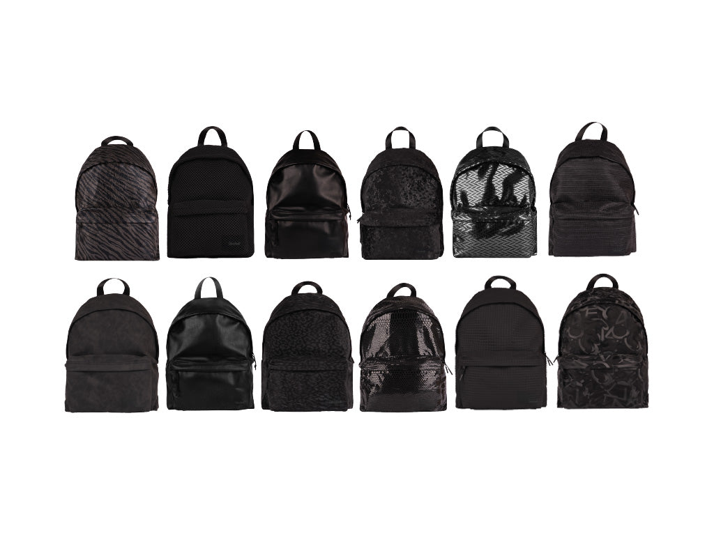 Mini Zaino Total Black Colourbook 2,8L